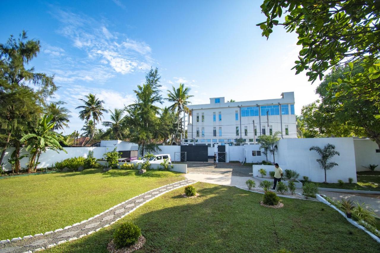 Manara Beach Resort Beruwala Zewnętrze zdjęcie